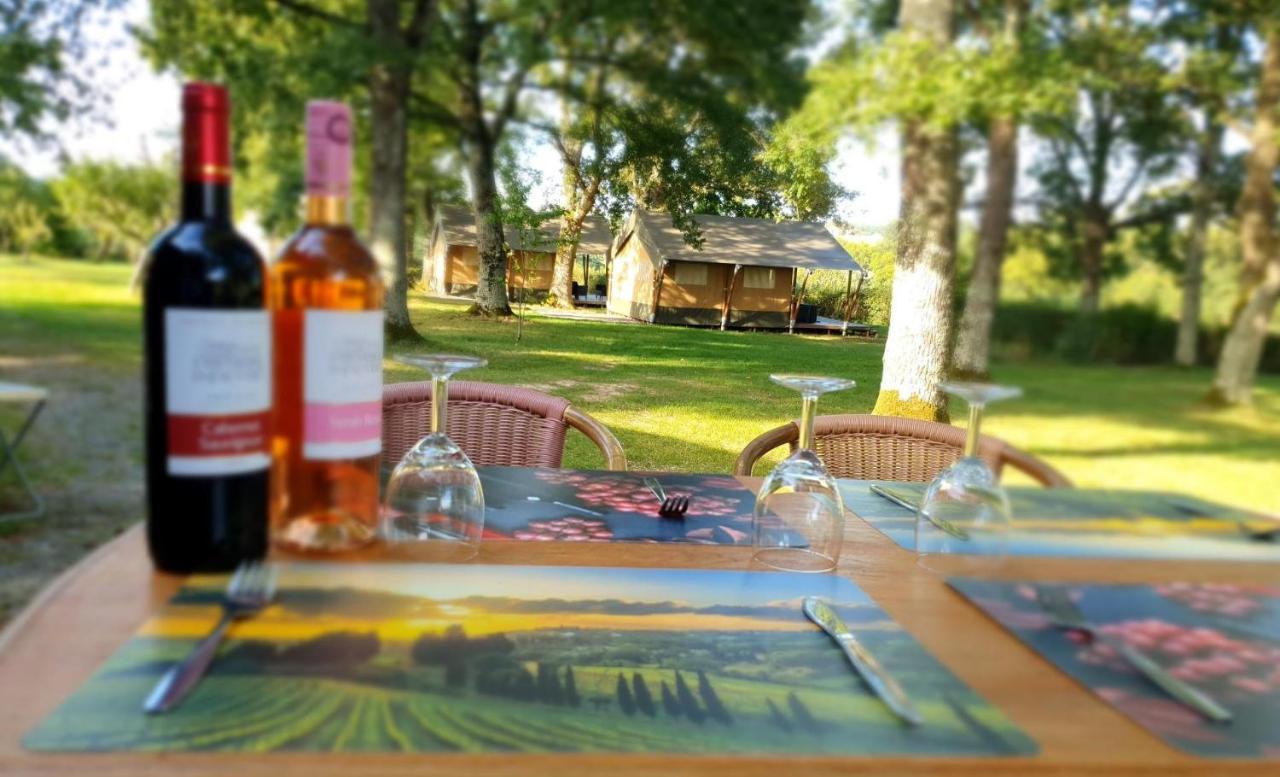 Glamping Les Arbres, Luxe Safaritent Met Zwembad Cronat 外观 照片