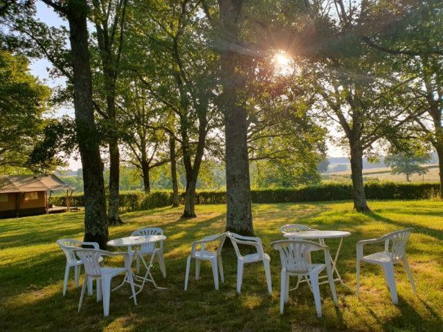 Glamping Les Arbres, Luxe Safaritent Met Zwembad Cronat 外观 照片